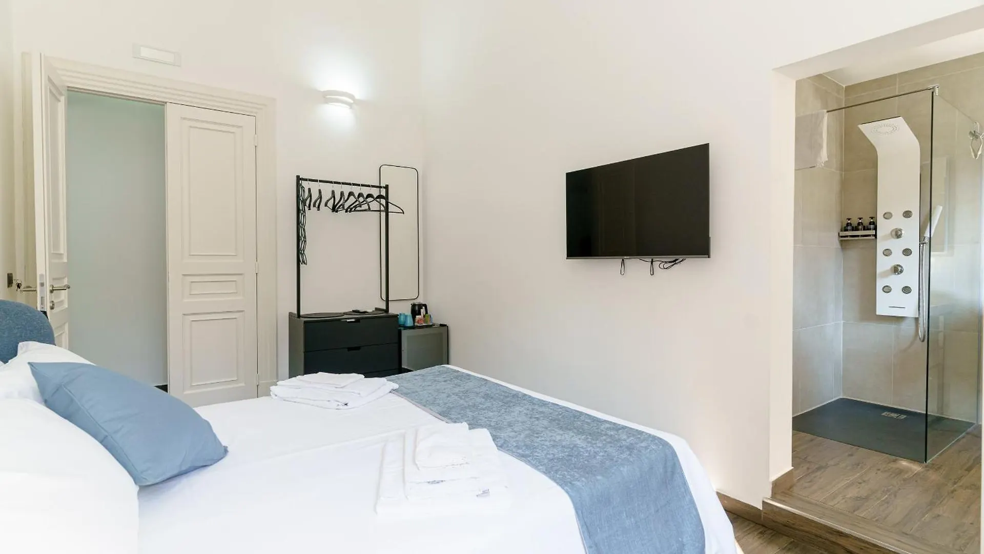 Sisto18 Bed & Breakfast Catania Italy